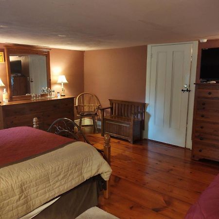 1805 House Bed & Breakfast Hollowville 外观 照片